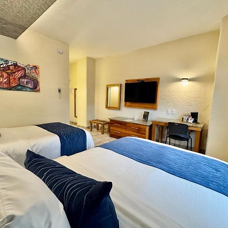 Comfort Inn Cordoba Exterior photo