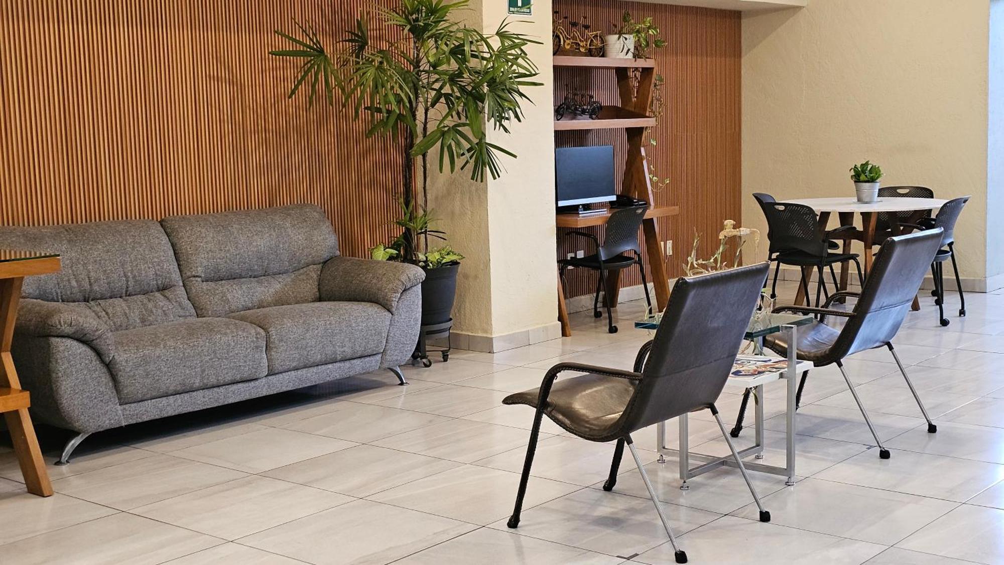 Comfort Inn Cordoba Exterior photo