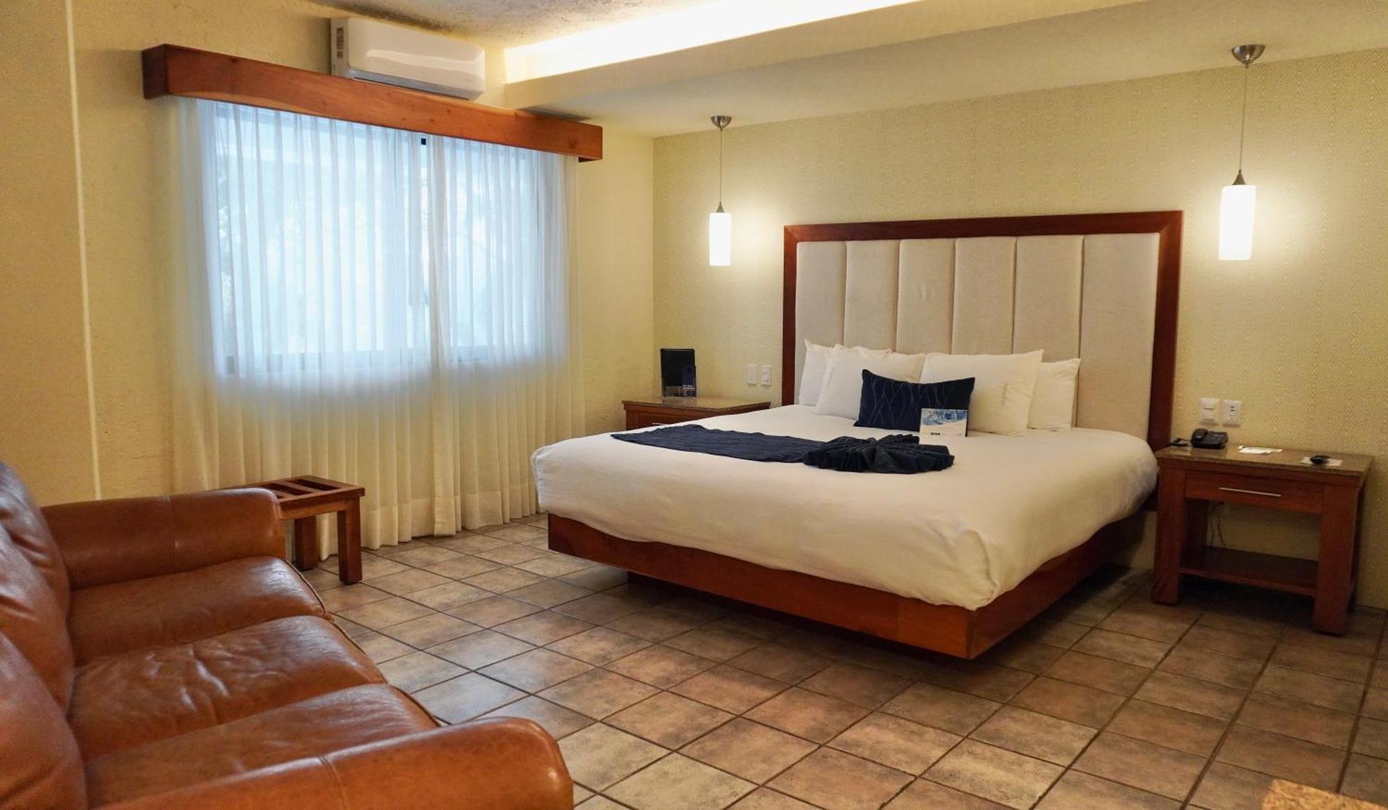 Comfort Inn Cordoba Exterior photo