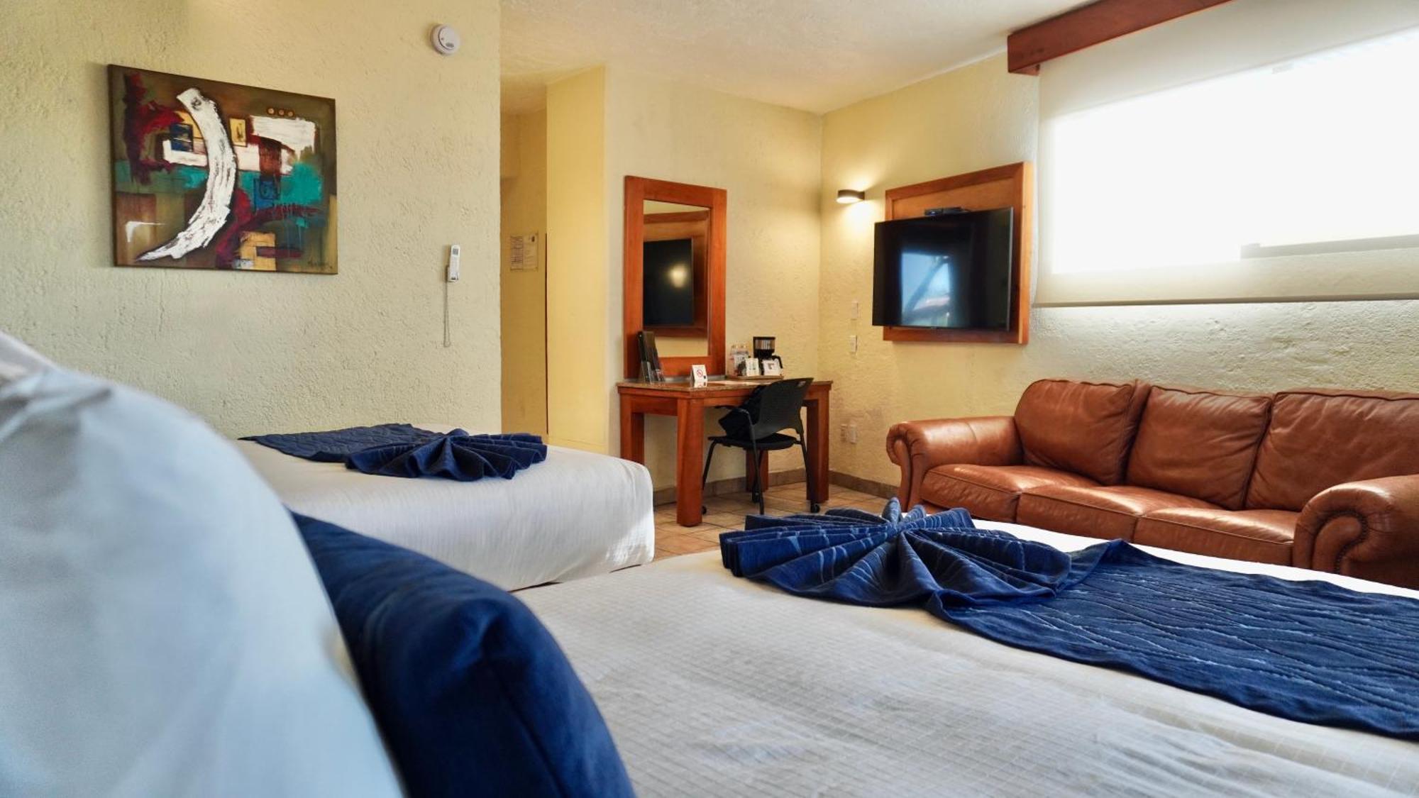 Comfort Inn Cordoba Exterior photo